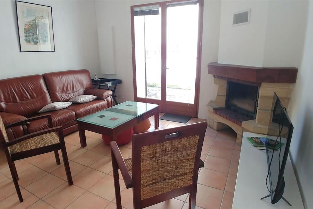 Comme A La Maison Cenon Ngoại thất bức ảnh