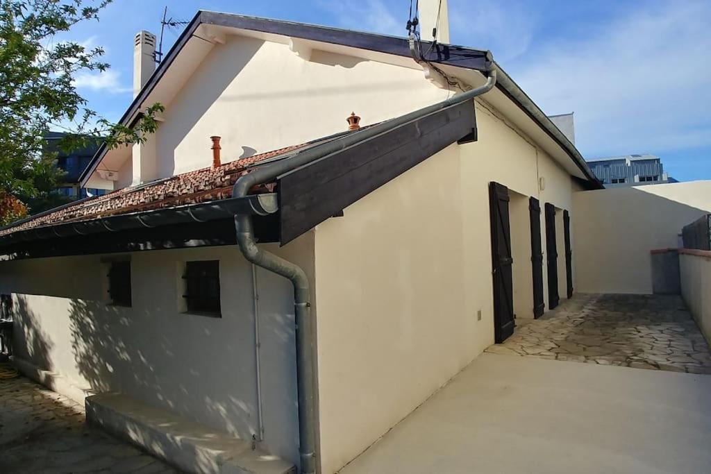 Comme A La Maison Cenon Ngoại thất bức ảnh